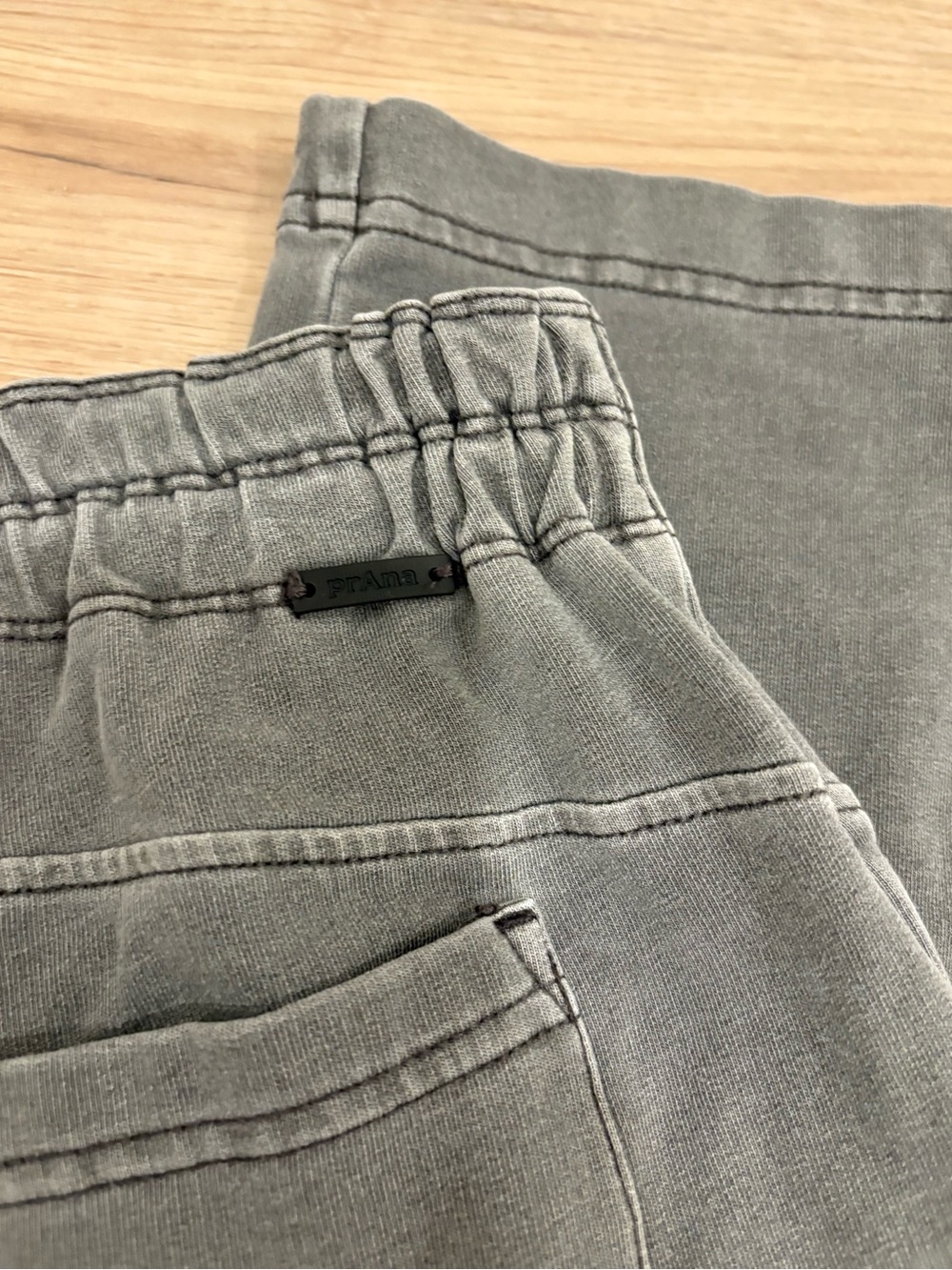 Prana Gray Set Size Small - Picture 5 of 12